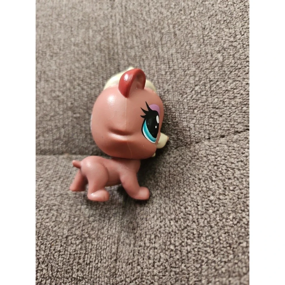 Littlest Pet Shop LPS #2107 Red Squirrel Brown Purple Eyes Nutty Tail Authentic